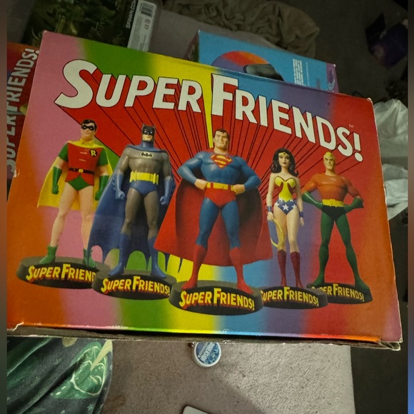 SUPER FRIENDS! SUPERMAN MAQUETTE - Picture 5 of 7